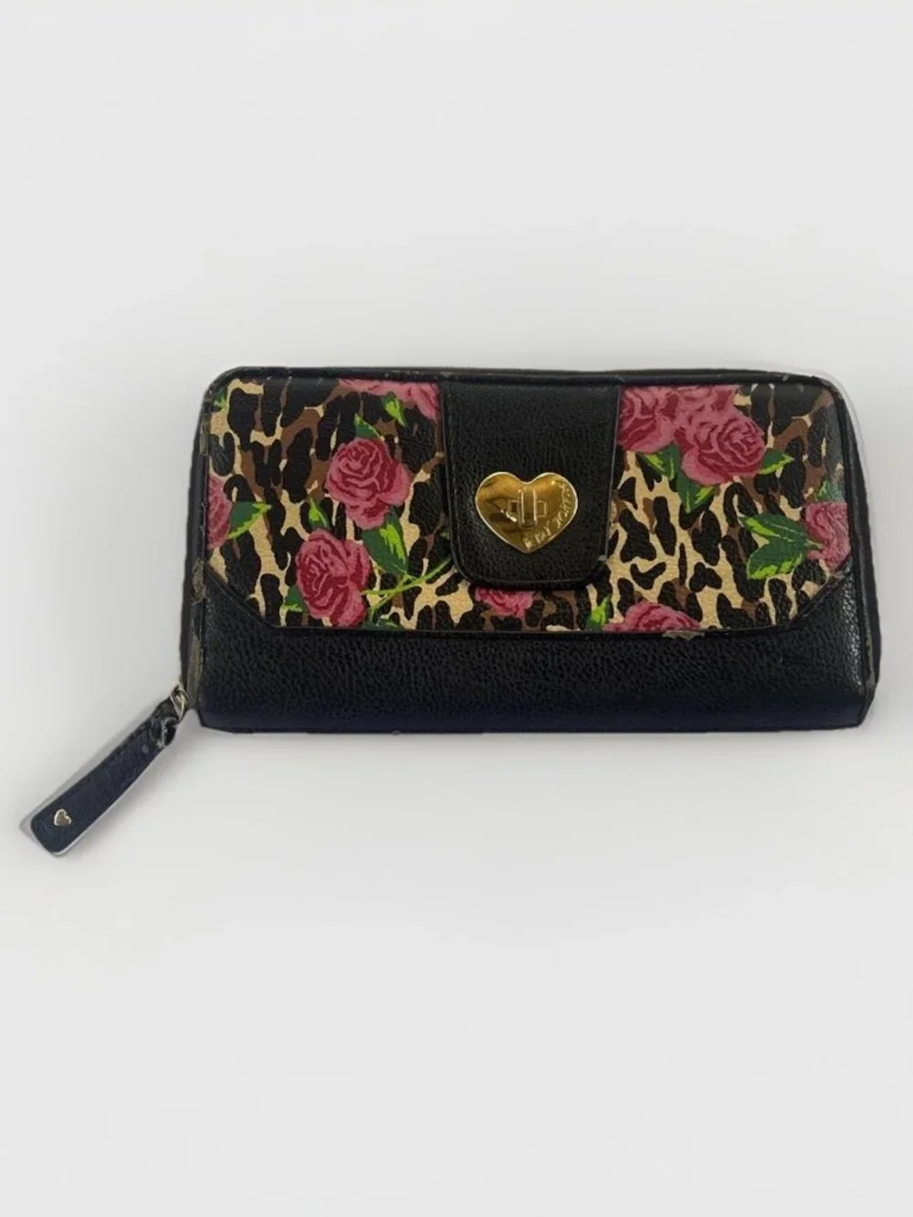 Betsy Johnson Full Zip Wallet Clutch Wristlet Black Leather Gold Roses Cheetah